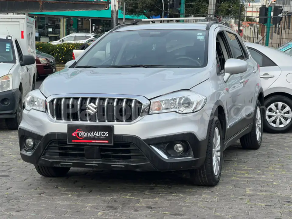 Foto 1 de Suzuki Scross