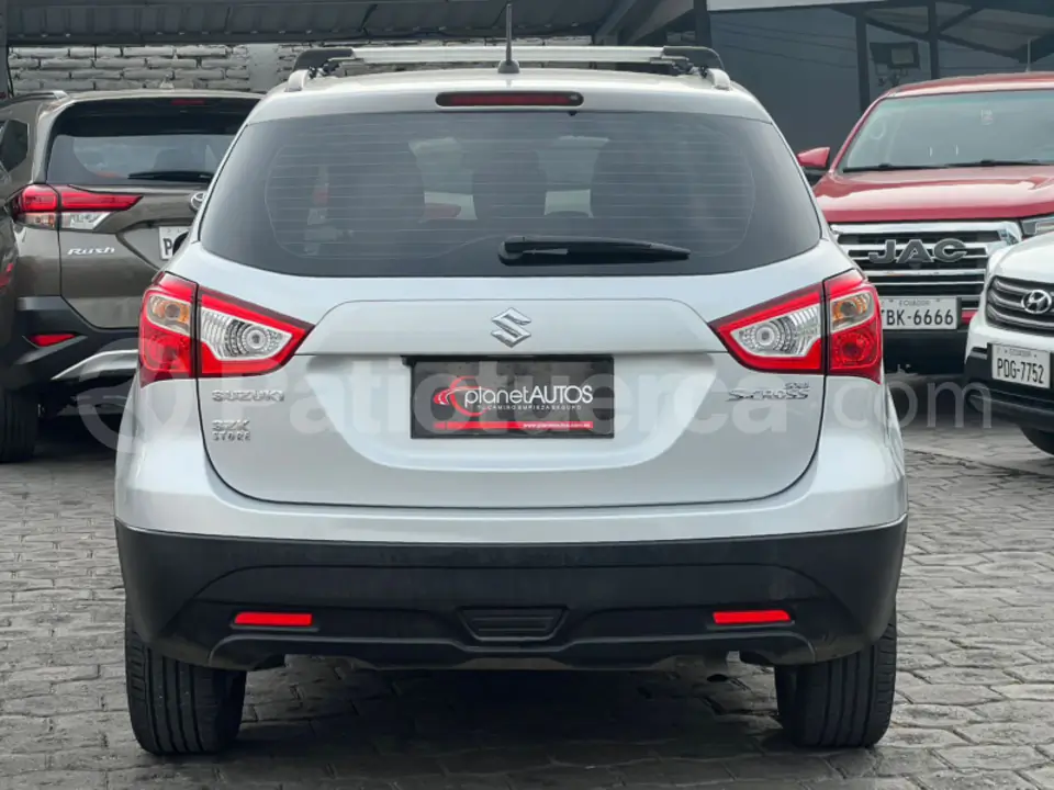 Foto 7 de Suzuki Scross