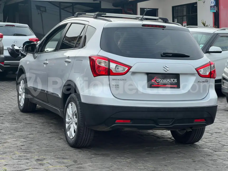 Foto 8 de Suzuki Scross