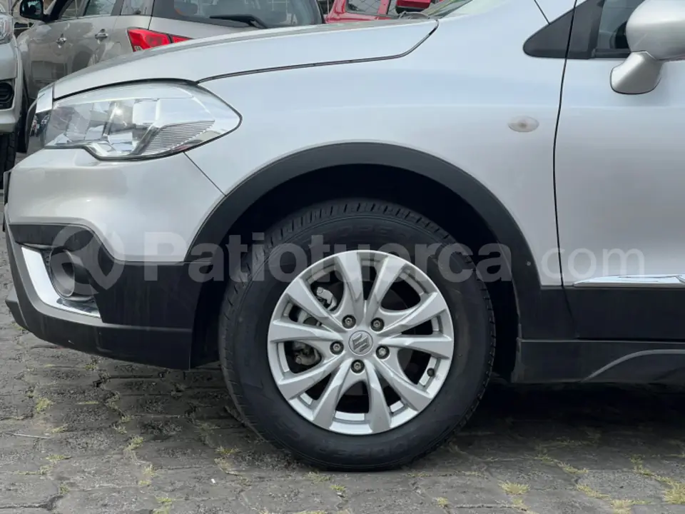 Foto 9 de Suzuki Scross