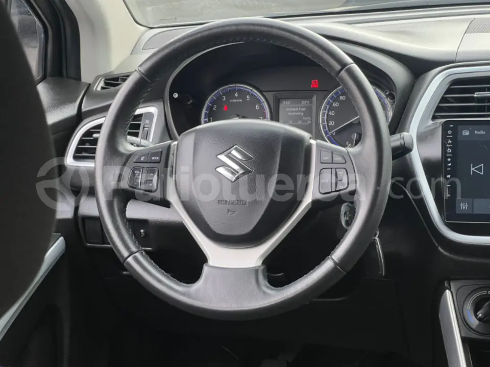 Foto 10 de Suzuki Scross