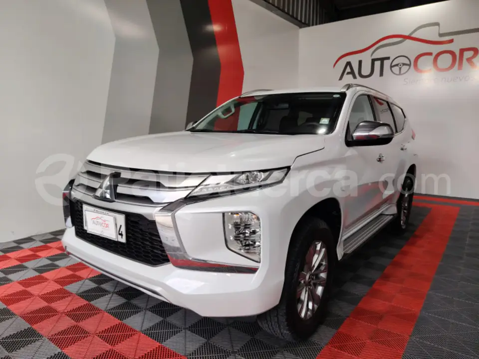 Foto 2 de Mitsubishi Montero Sport