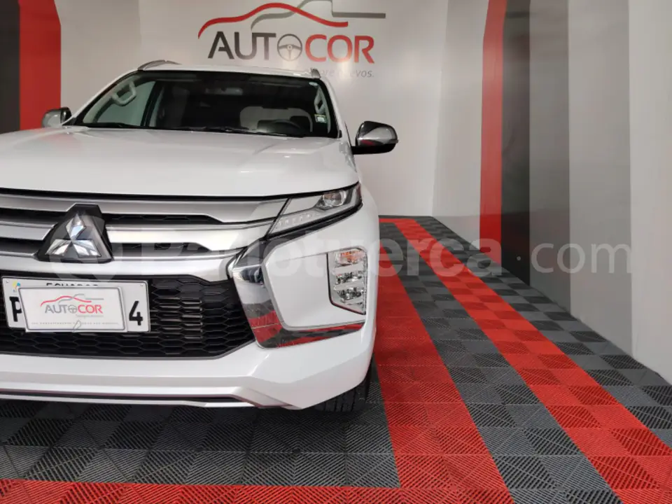 Foto 3 de Mitsubishi Montero Sport