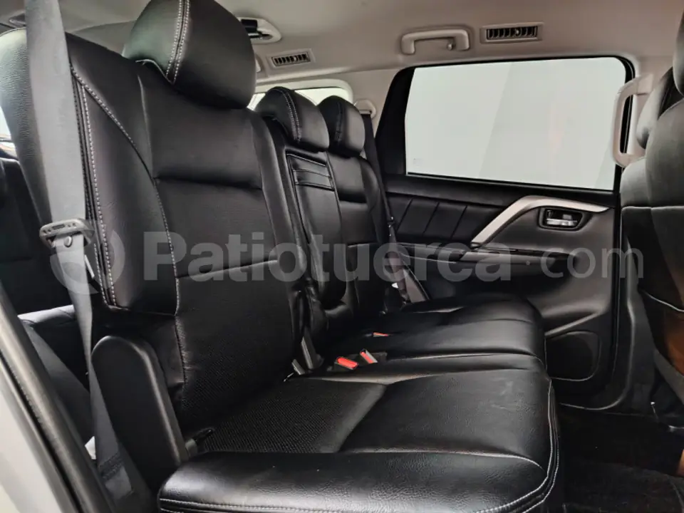 Foto 15 de Mitsubishi Montero Sport