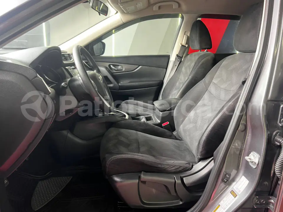 Foto 8 de Nissan Rogue