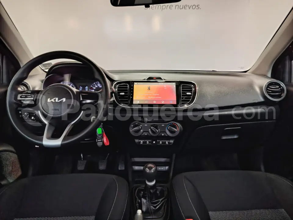 Foto 14 de Kia Soluto