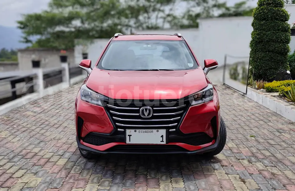 Foto 2 de Changan CS 15