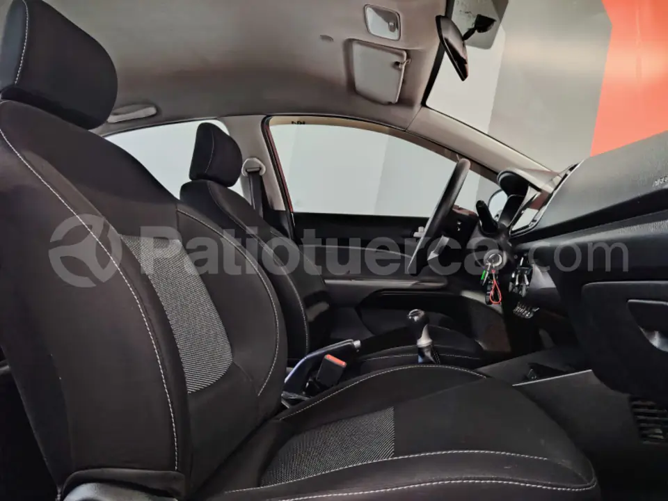 Foto 8 de Kia Soluto