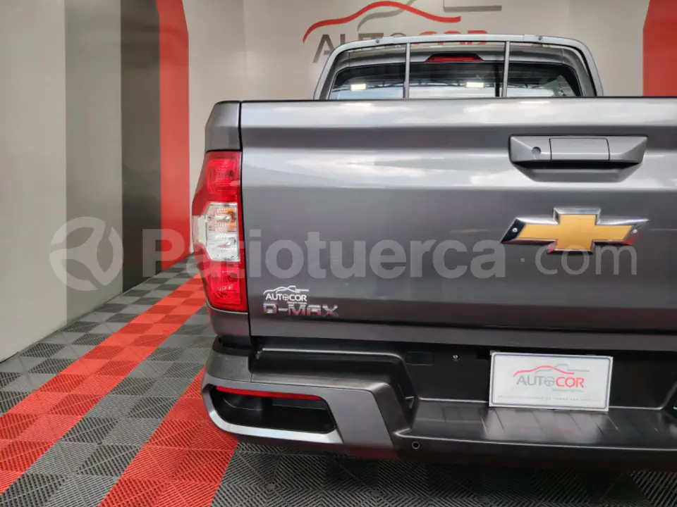 Foto 4 de Chevrolet D-MAX HI RIDE CRDI
