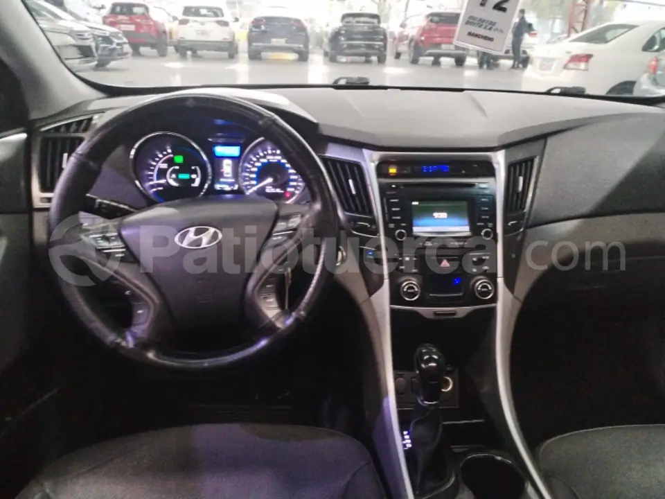 Foto 8 de Hyundai Sonata