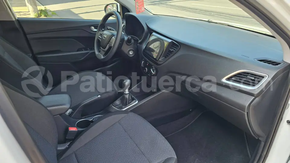 Foto 13 de Hyundai Accent