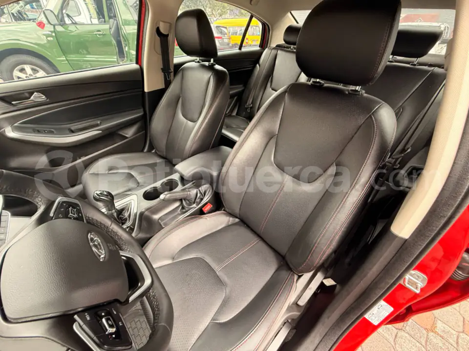 Foto 6 de Chery ARRIZO 5 LUXURY