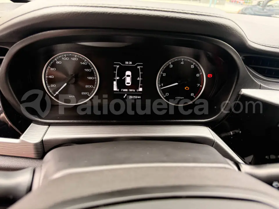 Foto 7 de Chery ARRIZO 5 LUXURY