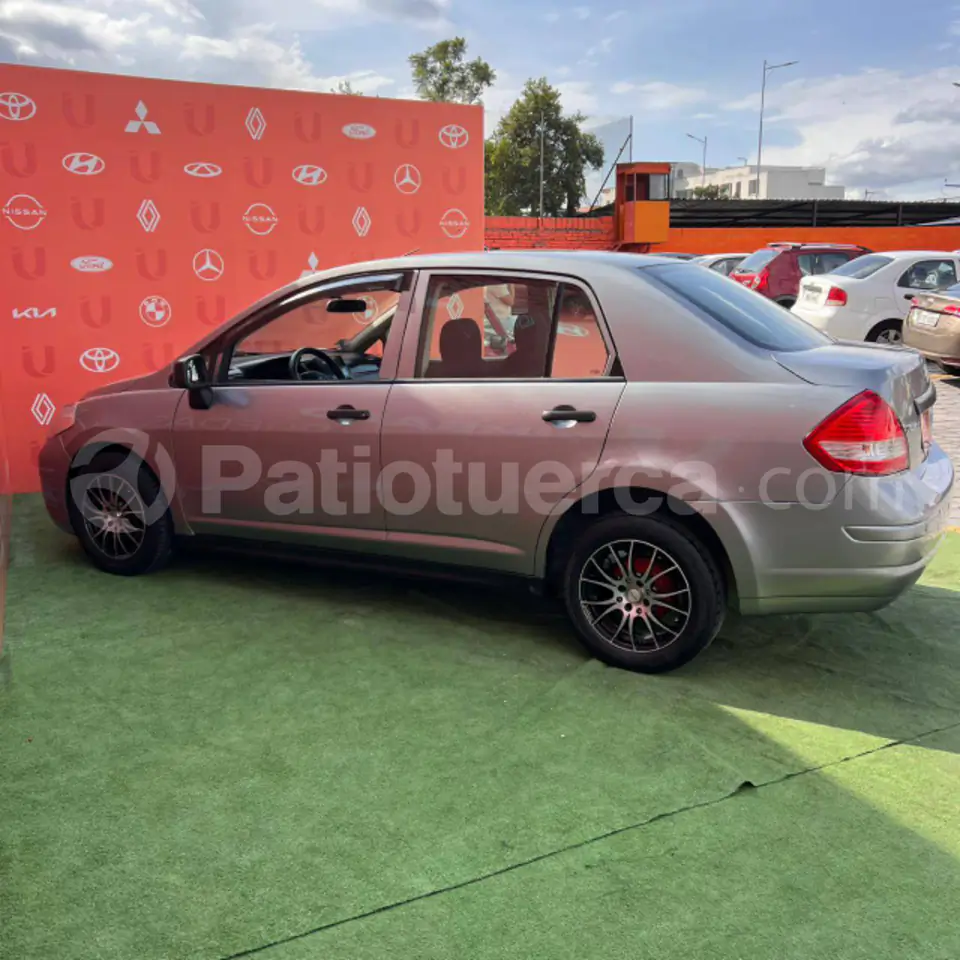 Foto 5 de Nissan Tiida