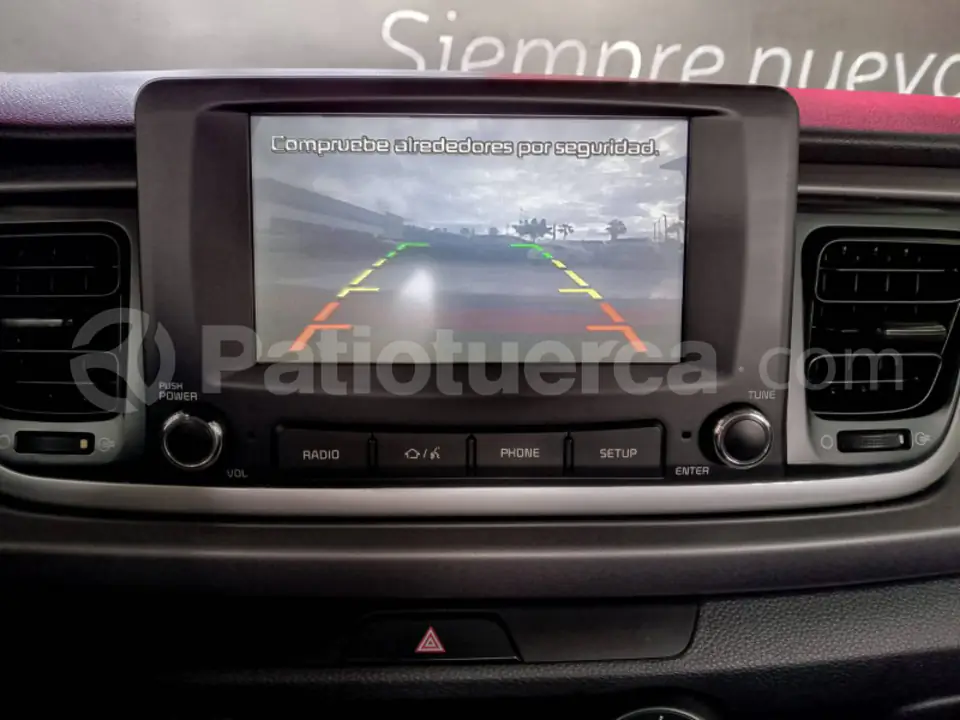 Foto 15 de Kia RIO LX