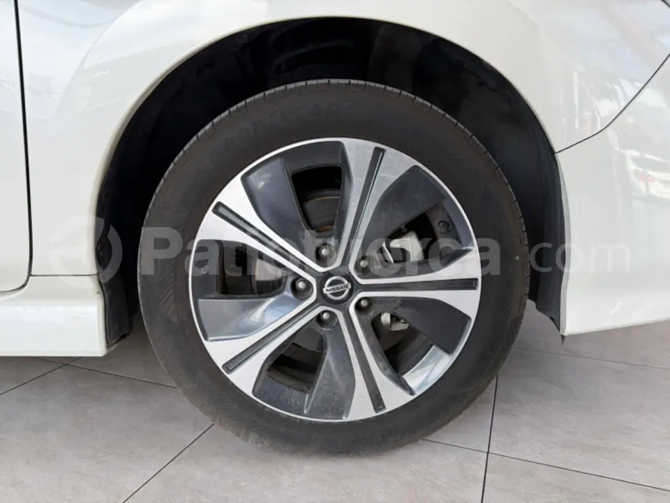 Foto 12 de Nissan LEAF