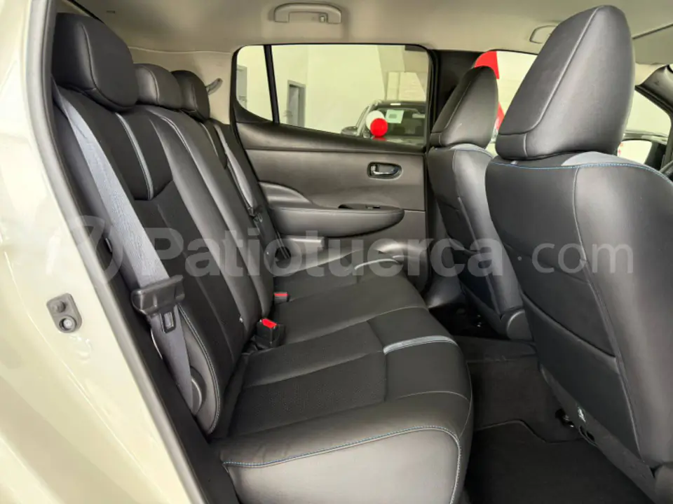 Foto 14 de Nissan LEAF