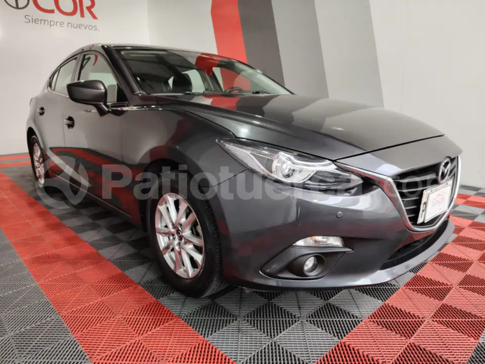 Foto 10 de Mazda NEW 3