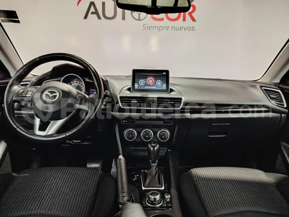 Foto 22 de Mazda NEW 3