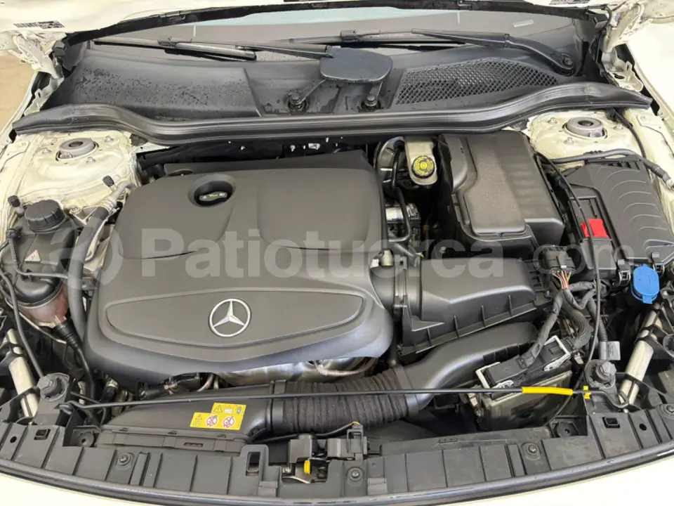 Foto 12 de Mercedes Benz GLA 250