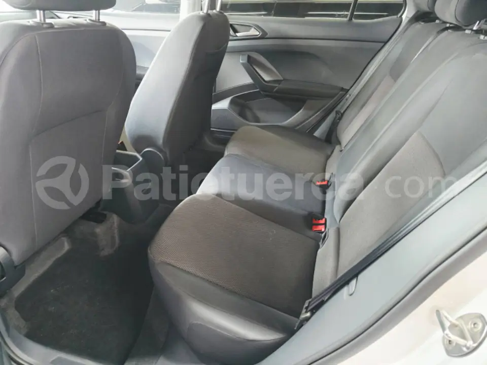 Foto 13 de Volkswagen T-Cross Trendline