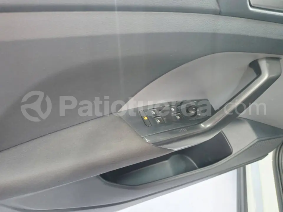 Foto 15 de Volkswagen T-Cross Trendline