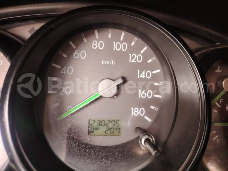 Foto 4 de Mazda BT-50 4x4