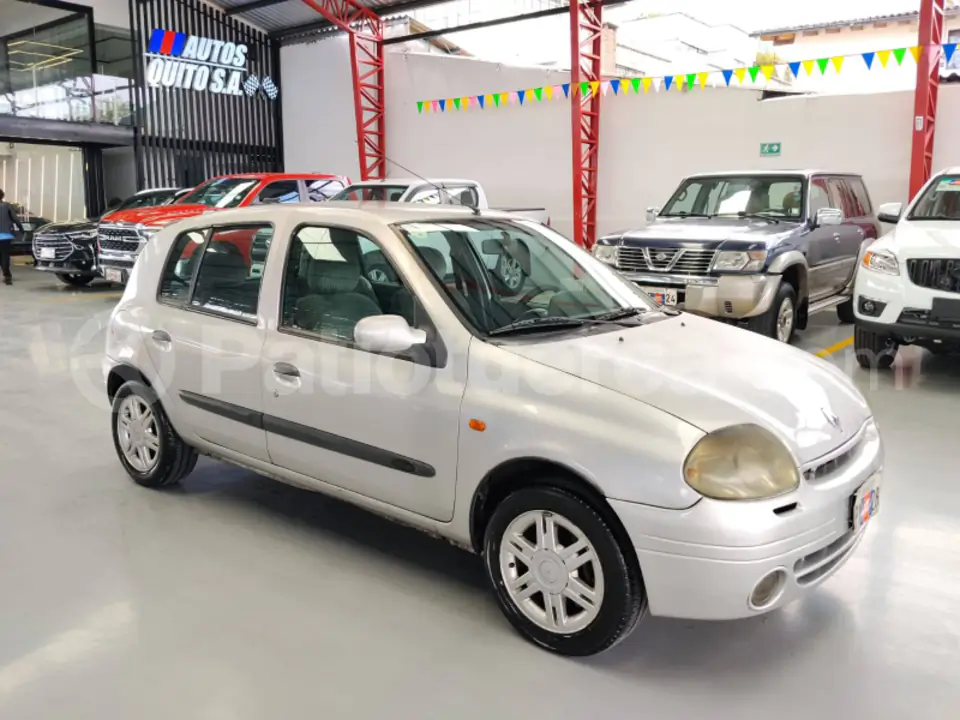 Foto 3 de Renault Clio