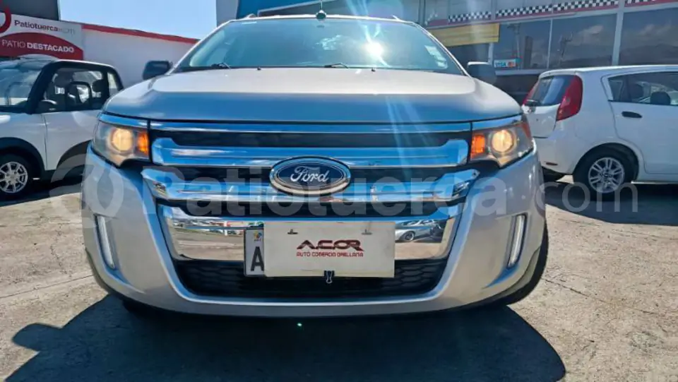 Foto 7 de Ford Edge SE