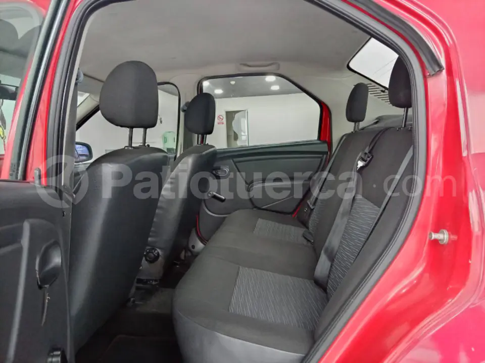 Foto 9 de Renault Logan Life