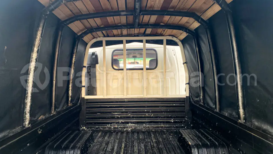 Foto 4 de JAC HFC 1035 KD