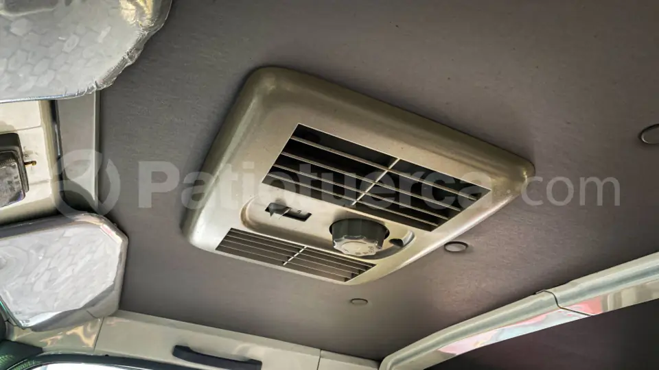 Foto 11 de JAC HFC 1035 KD