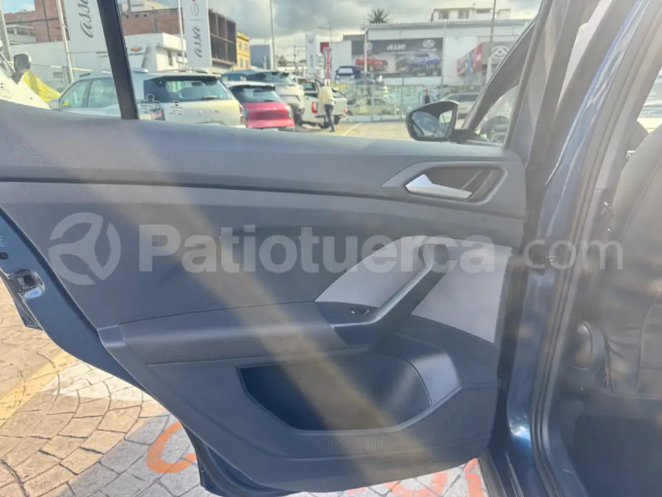 Foto 10 de Volkswagen T CROSS