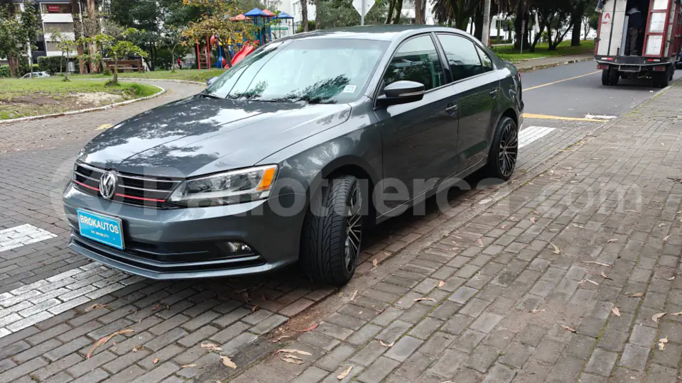 Foto 3 de Volkswagen Jetta 2500