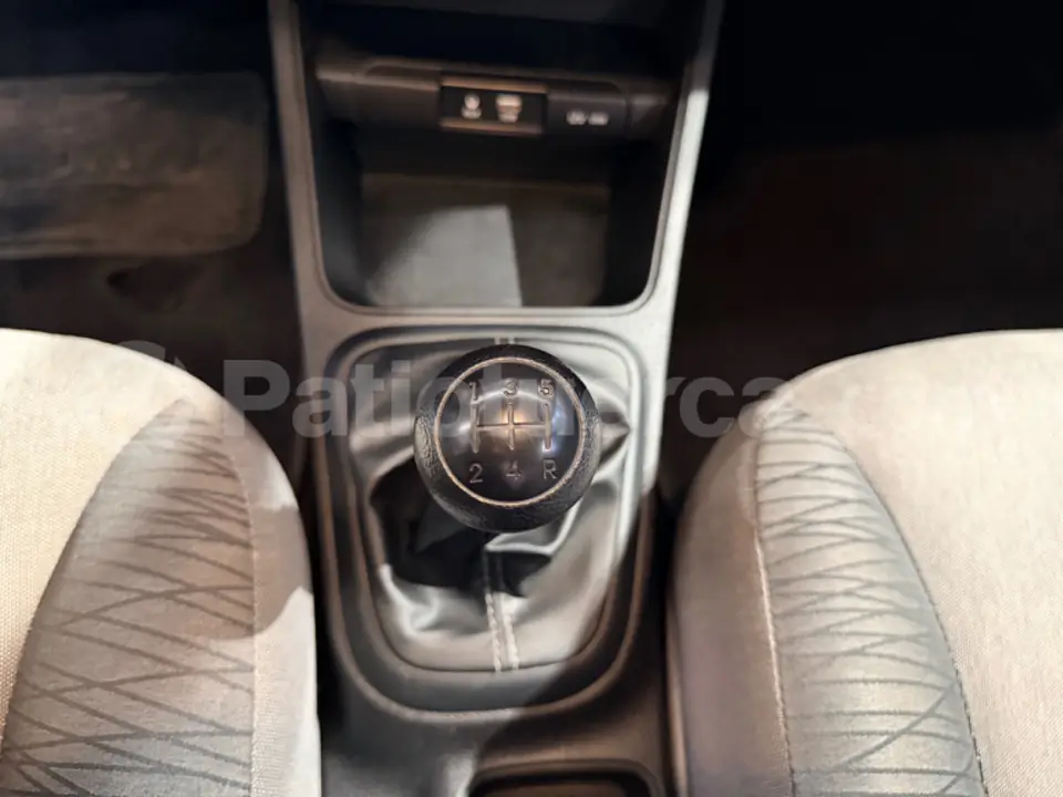 Foto 19 de Kia Soluto