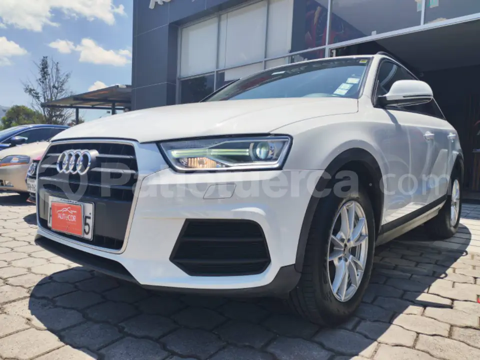 Foto 1 de Audi Q3 TFSI