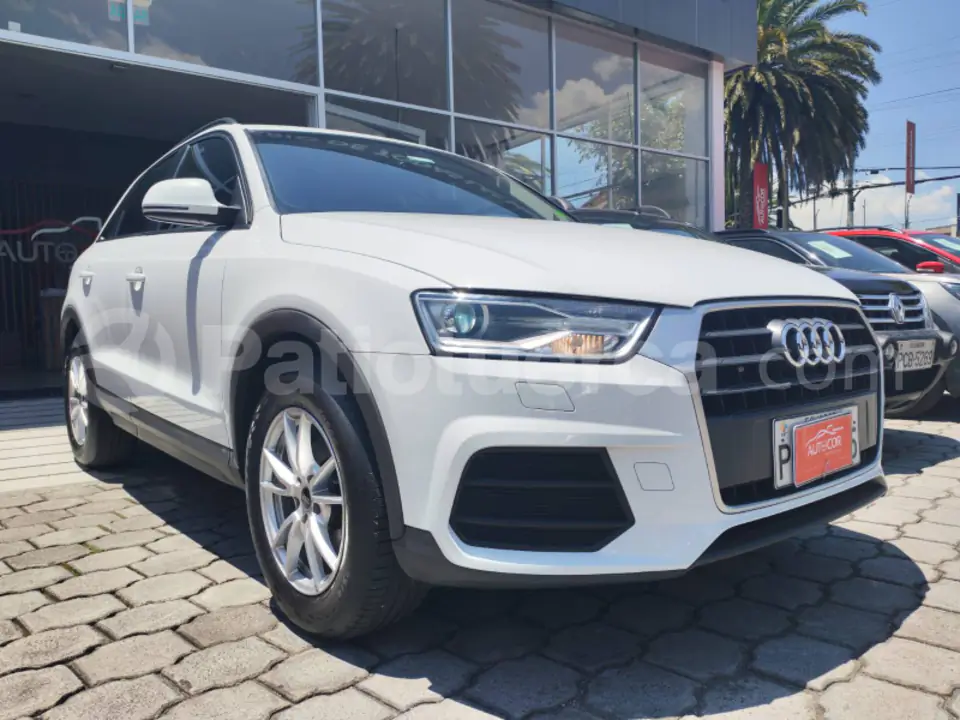 Foto 3 de Audi Q3 TFSI