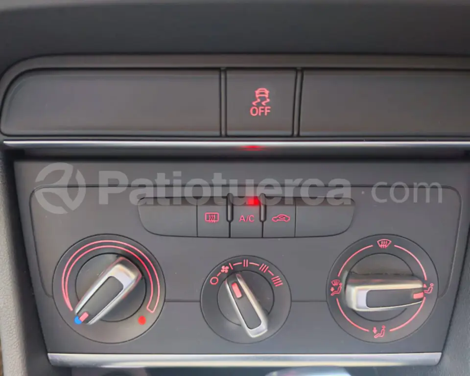 Foto 16 de Audi Q3 TFSI