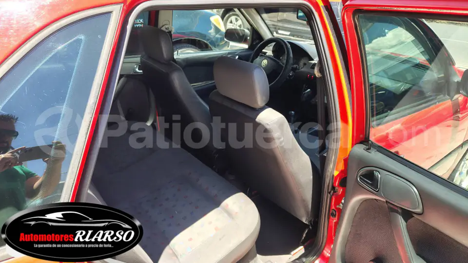 Foto 8 de Volkswagen Gol Confortline 1.8