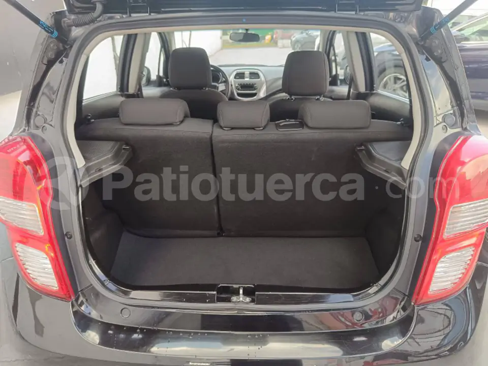 Foto 8 de Chevrolet Spark GT