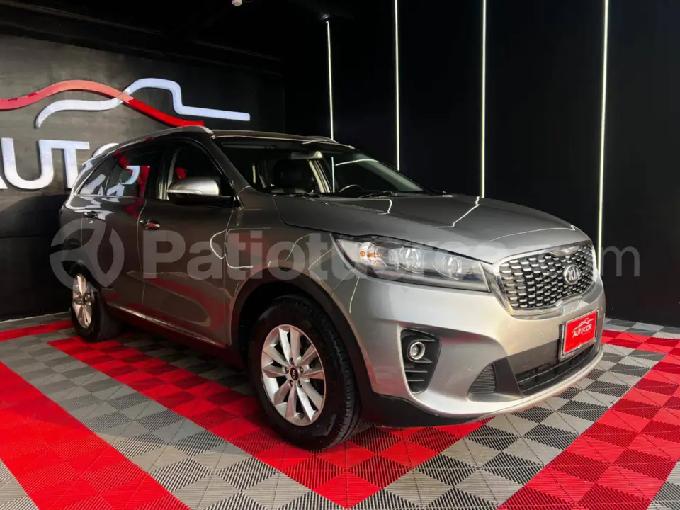 Foto 5 de Kia SORENTO 3.5L GSL AT 4X2