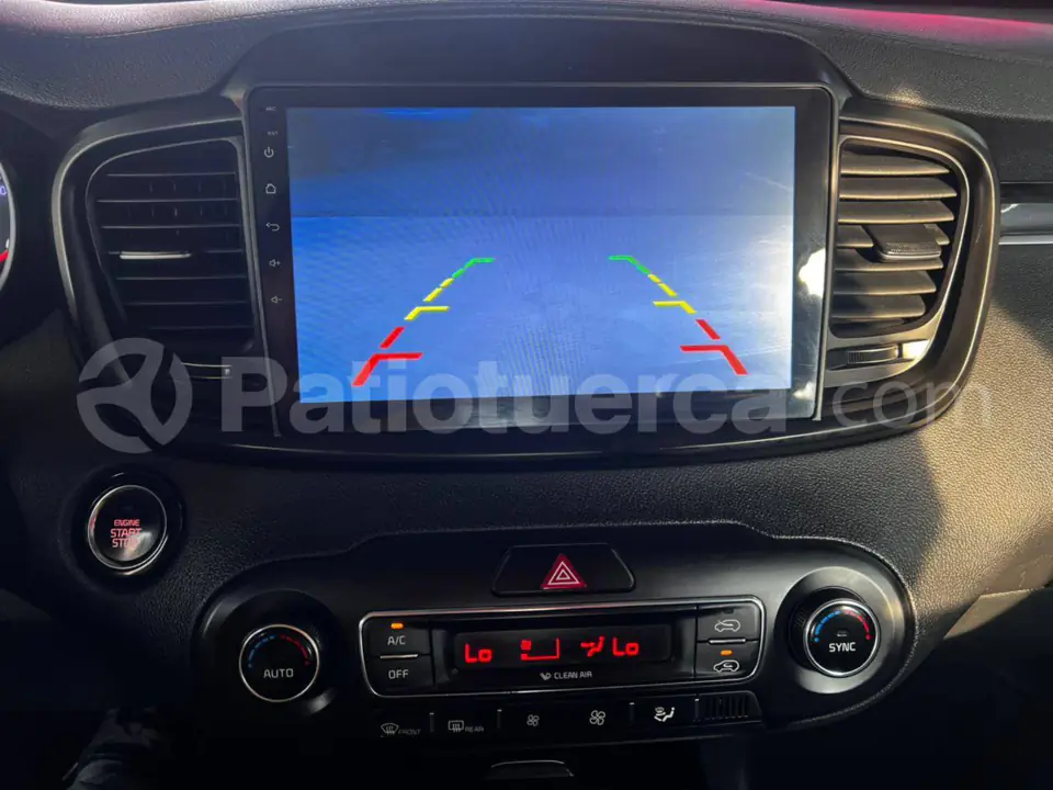 Foto 20 de Kia SORENTO 3.5L GSL AT 4X2