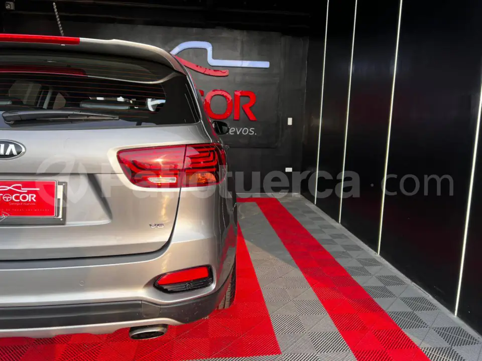 Foto 27 de Kia SORENTO 3.5L GSL AT 4X2