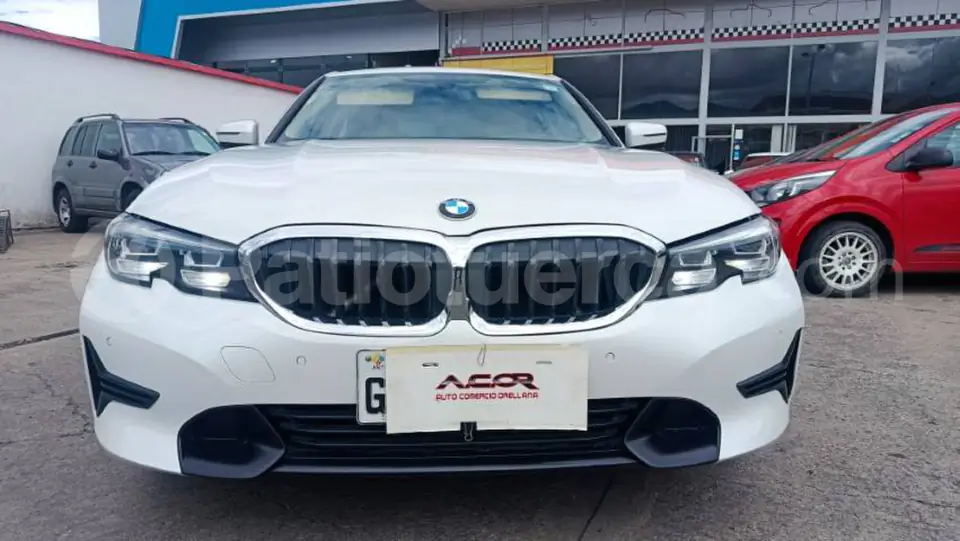 Foto 7 de BMW 320i