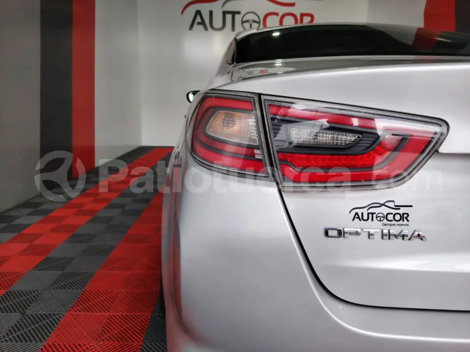 Foto 11 de Kia Optima