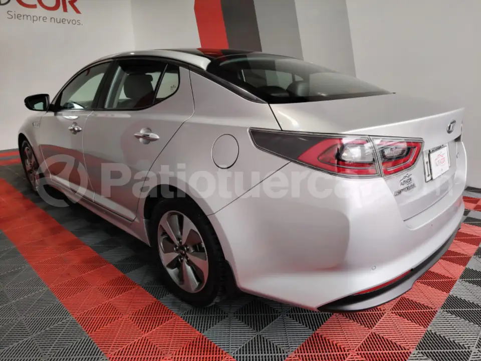 Foto 12 de Kia Optima