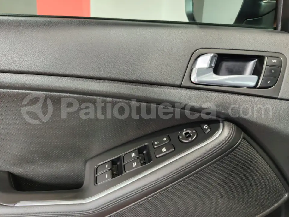 Foto 20 de Kia Optima Hybrid