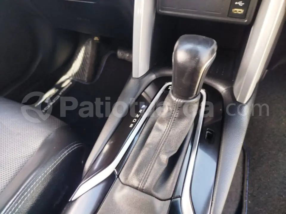 Foto 14 de Toyota Corolla Cross High