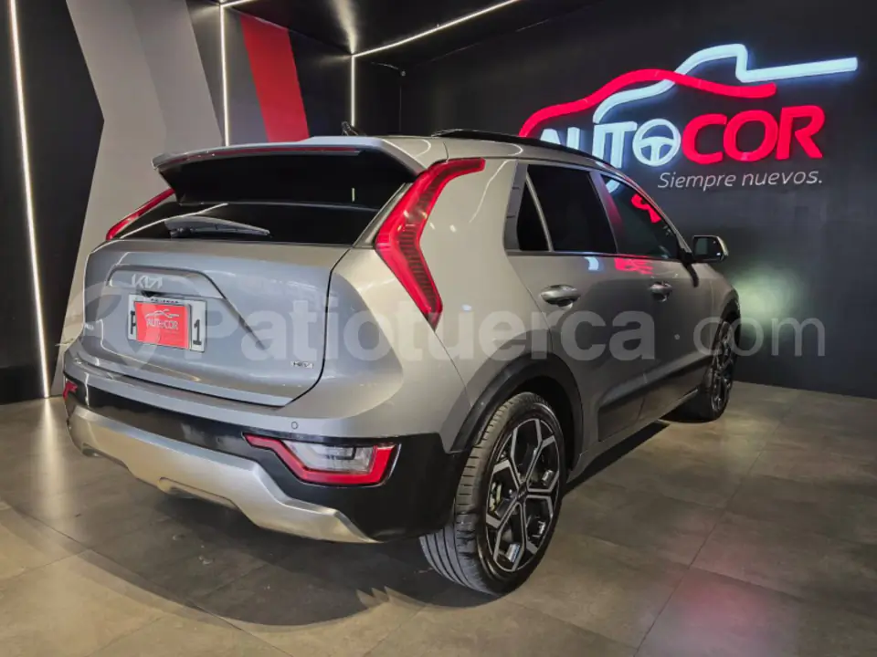 Foto 3 de Kia NIRO