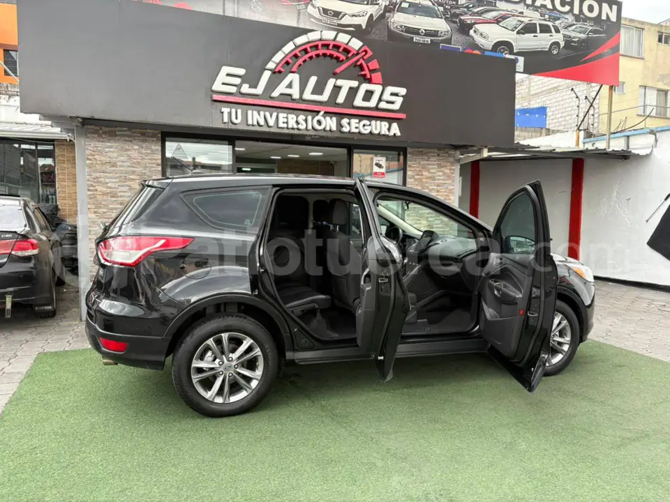 Foto 7 de Ford Escape S